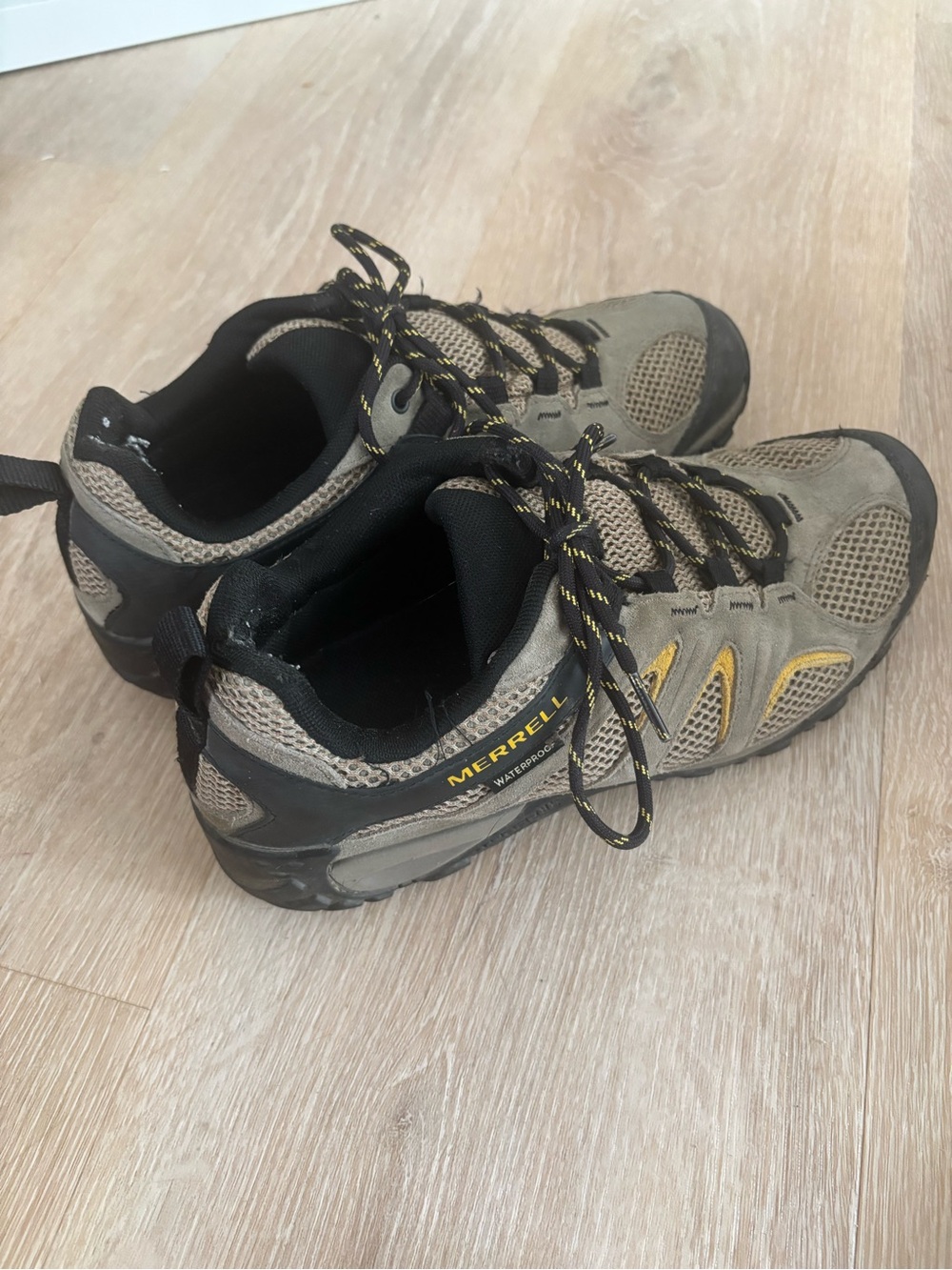 Mens Yokota 2 Waterproof Hiking Shoe Boulder M9 US